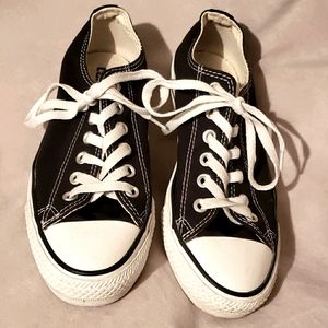 CONVERSE ALL STAR BLACK/WHITE SZ 5